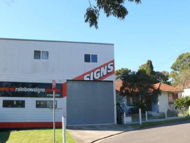 6 Minnie St, Belmore NSW 2192