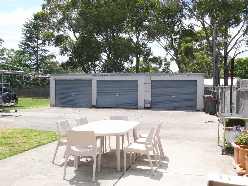 2 Swan St, Revesby NSW 2212