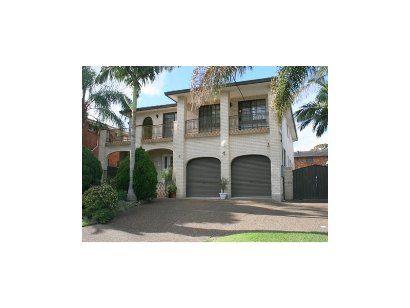 4 Hishion Place, Georges Hall NSW 2198