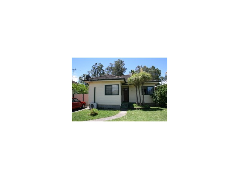 46 Rabaul Road, Georges Hall NSW 2198