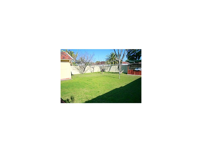 24 Chaseling Street, Greenacre NSW 2190