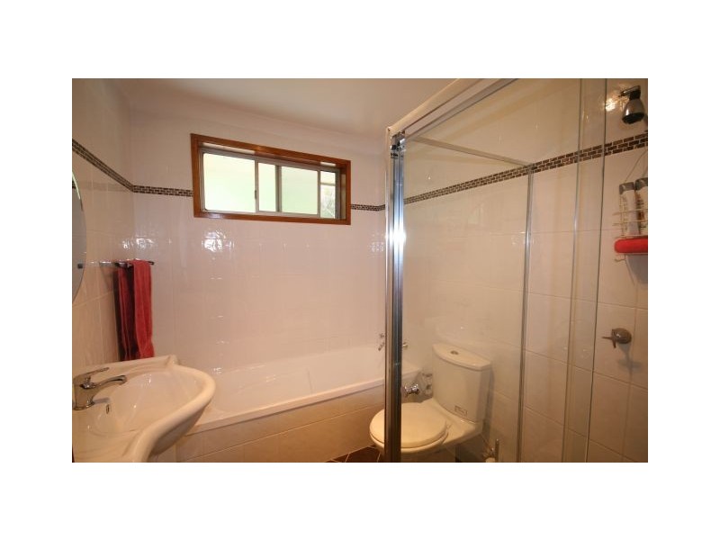 44 Lucinda Ave, Bass Hill NSW 2197