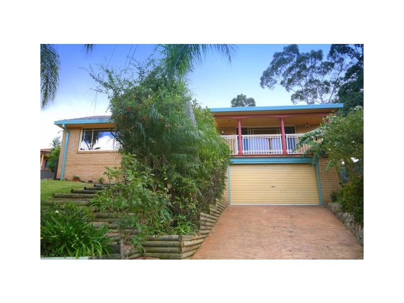 6 Barlow Place, Georges Hall NSW 2198