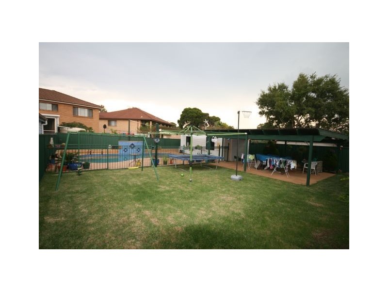 10 Newman Street, Bass Hill NSW 2197