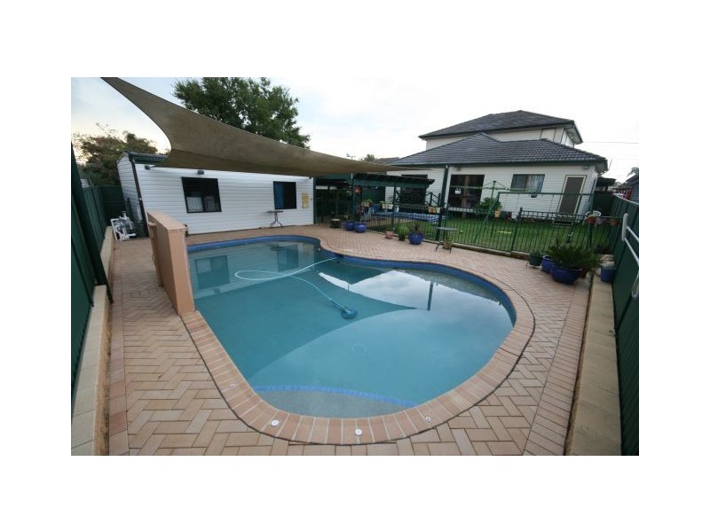 10 Newman Street, Bass Hill NSW 2197