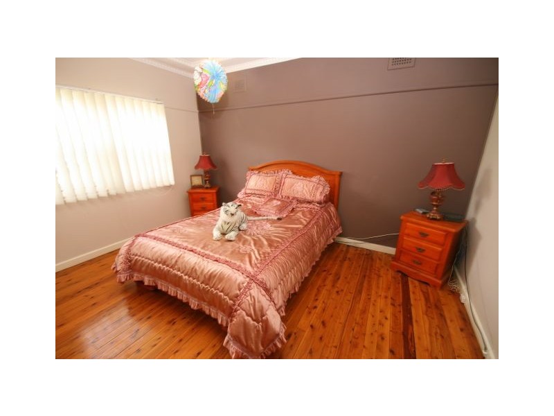 12 Compton Street, Bass Hill NSW 2197