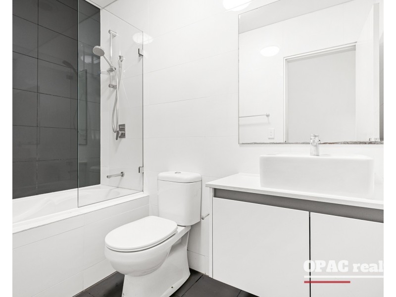 10/38-40 Gover Street, Peakhurst NSW 2210