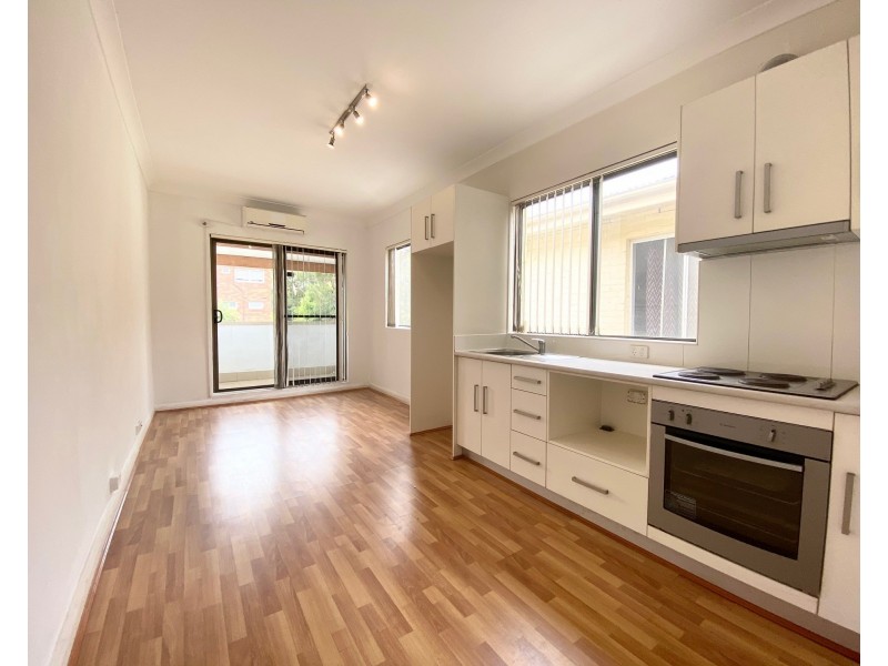 3/19 Pitt Street, Mortdale NSW 2223