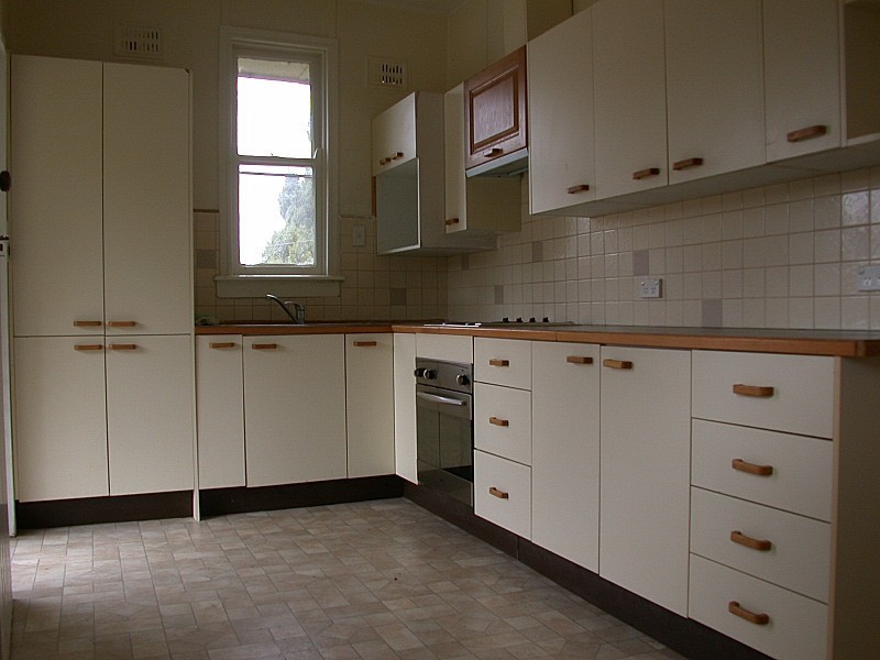 2 Lord Ave, Dundas NSW 2117