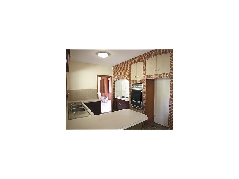 16 Corunna Avenue, North Rocks NSW 2151