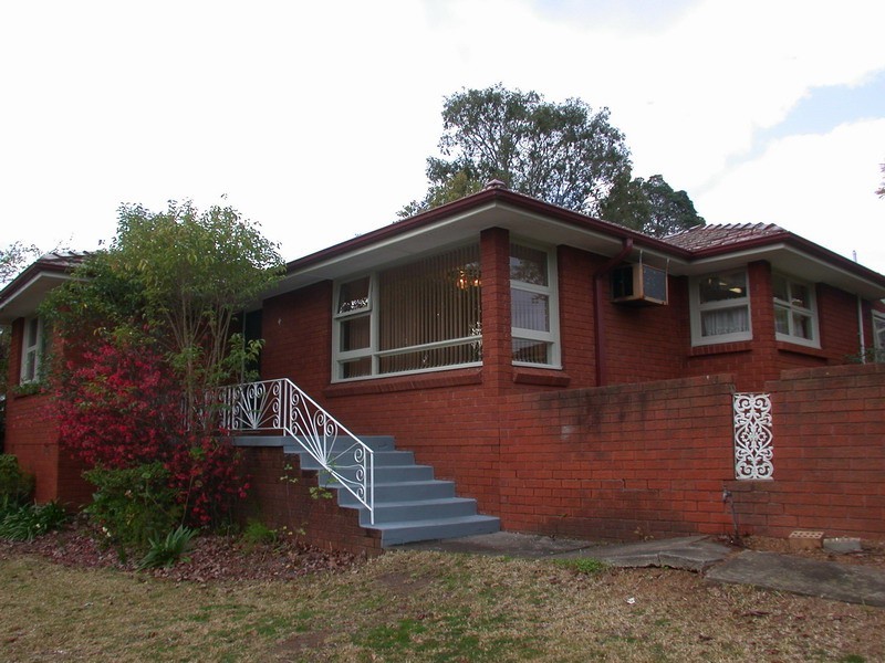 4 Lemongrove Avenue, Carlingford NSW 2118