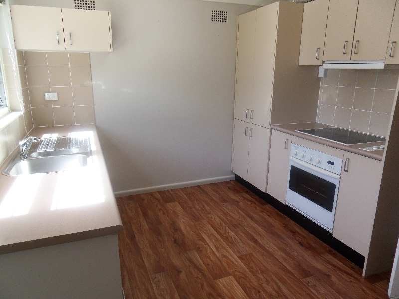 38 STATHAM AVENUE, North Rocks NSW 2151