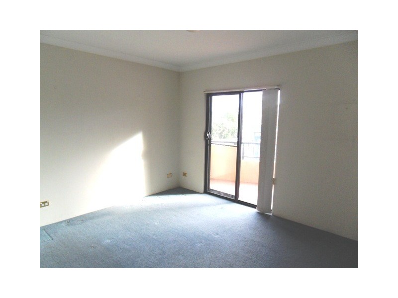 9/2B Coleman Avenue, Carlingford NSW 2118