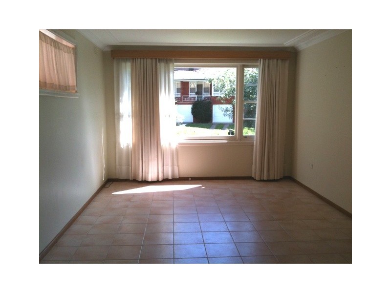 5 Harley Cres, Eastwood NSW 2122