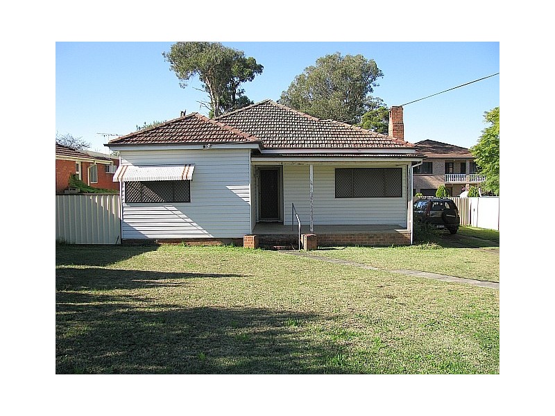 34 Gleeson Avenue, Condell Park NSW 2200