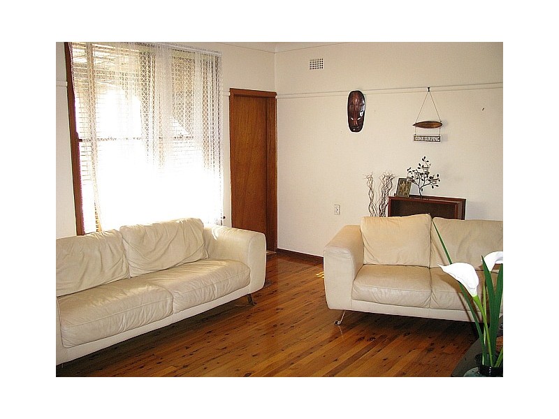 6 Greens Avenue, Oatlands NSW 2117