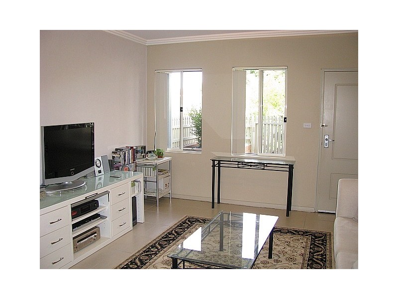 8/37-39 Marshall Road, Dundas NSW 2117