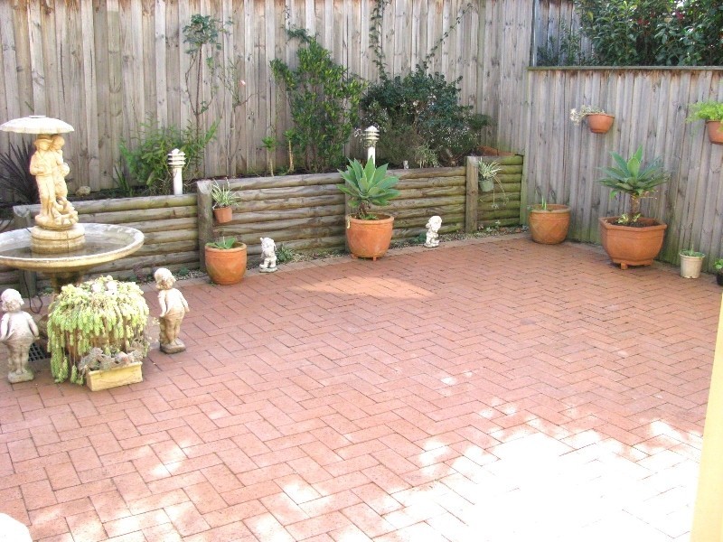 2/12-16 Prince Street, Oatlands NSW 2117