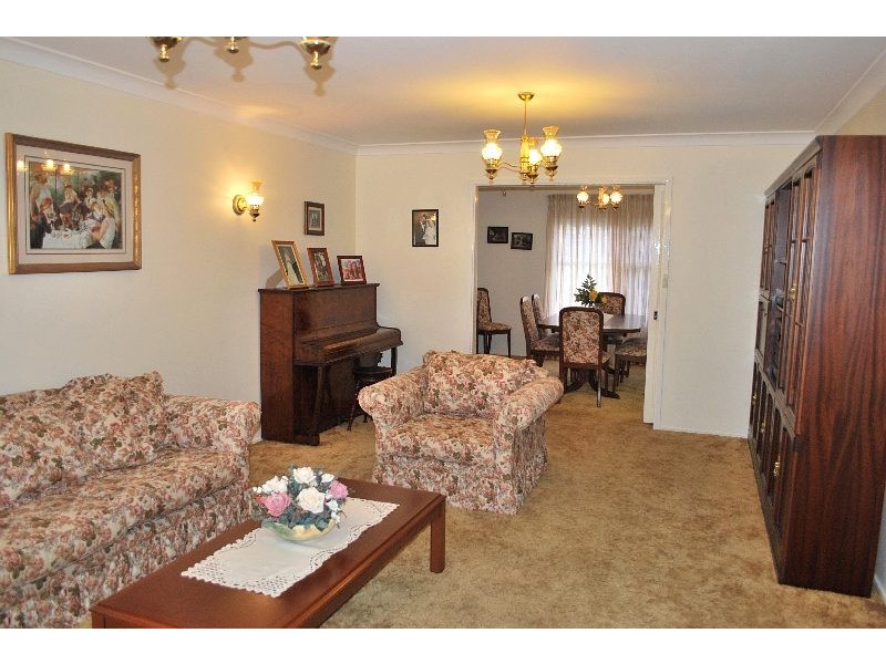 15 Elm Place, North Rocks NSW 2151