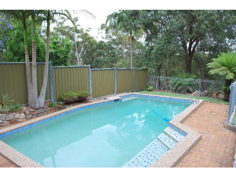 15 Elm Place, North Rocks NSW 2151