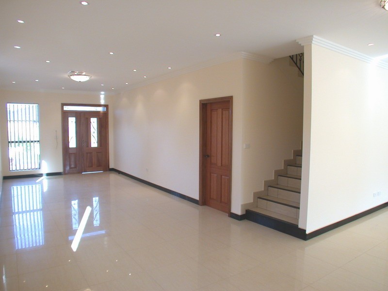 19 Ingleby Street, Oatlands NSW 2117