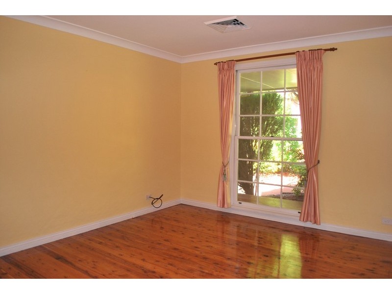 15 Paragon Drive, North Rocks NSW 2151