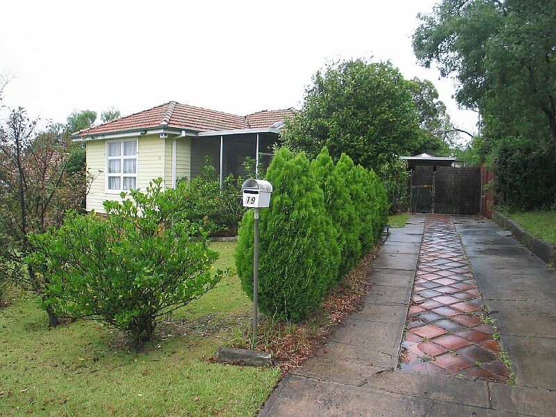 19 The Parade, Telopea NSW 2117