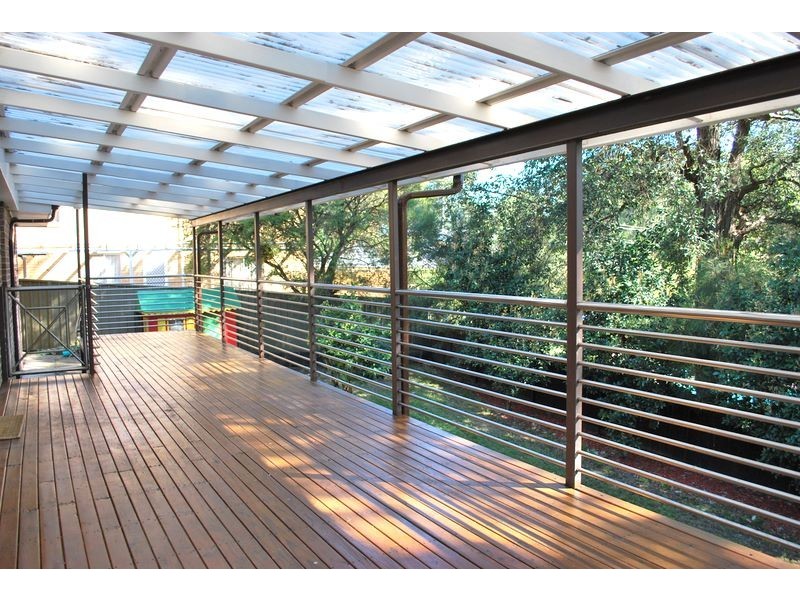 15 Paragon Drive, North Rocks NSW 2151