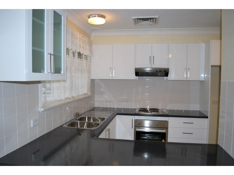 15 Paragon Drive, North Rocks NSW 2151