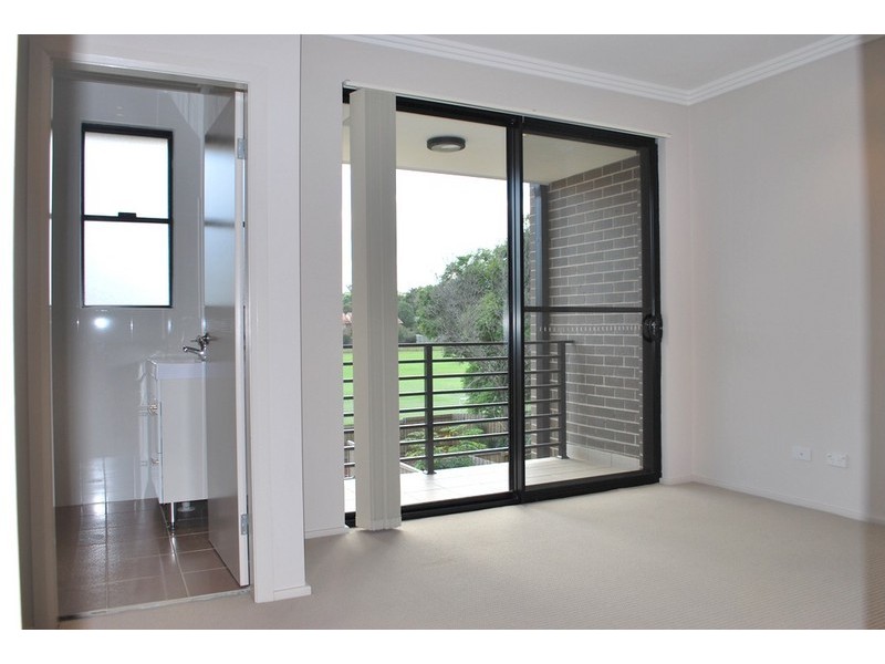 1/96-100 Gladstone Street, North Parramatta NSW 2151