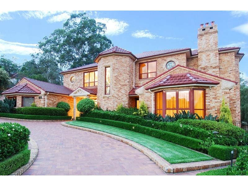 27 Larissa Avenue, West Pennant Hills NSW 2125