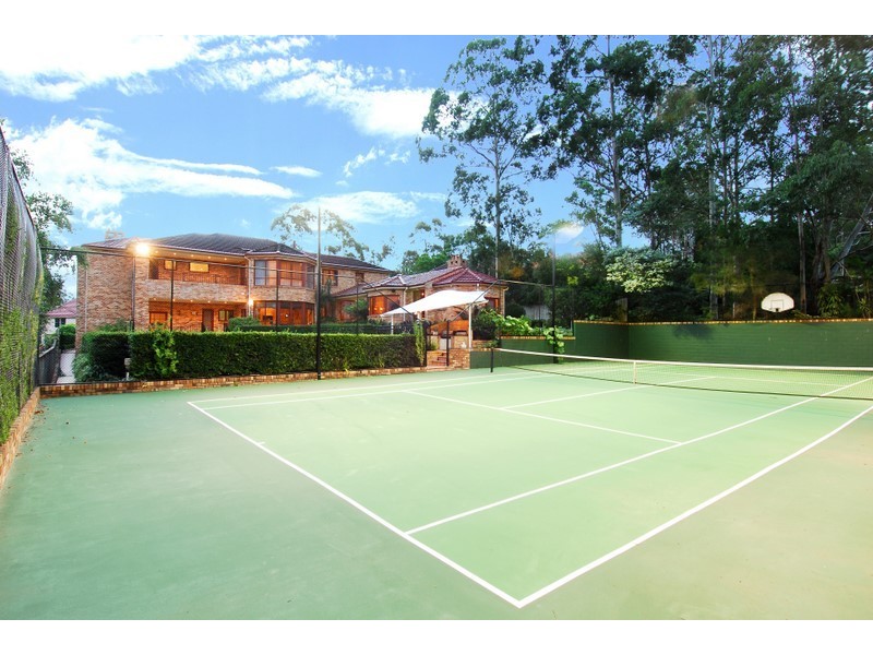 27 Larissa Avenue, West Pennant Hills NSW 2125