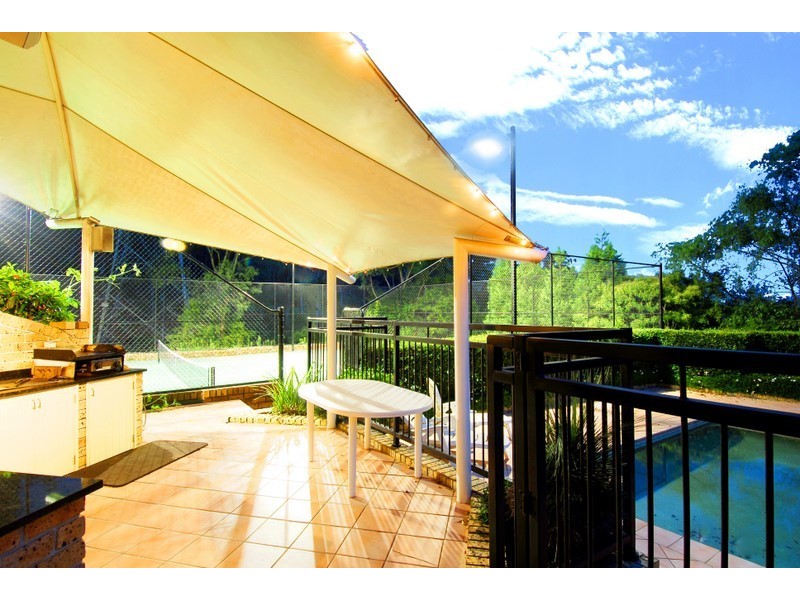 27 Larissa Avenue, West Pennant Hills NSW 2125
