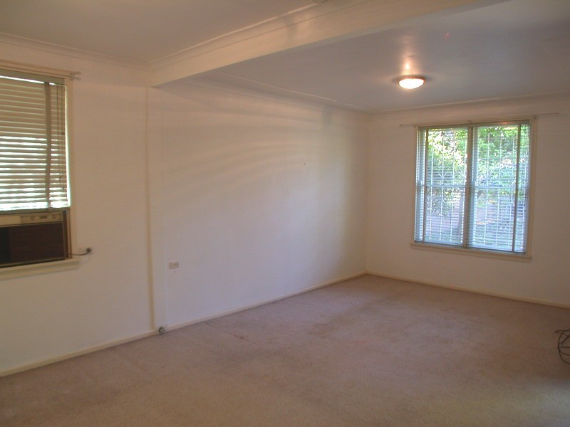 37 Kerrie Road, Oatlands NSW 2117