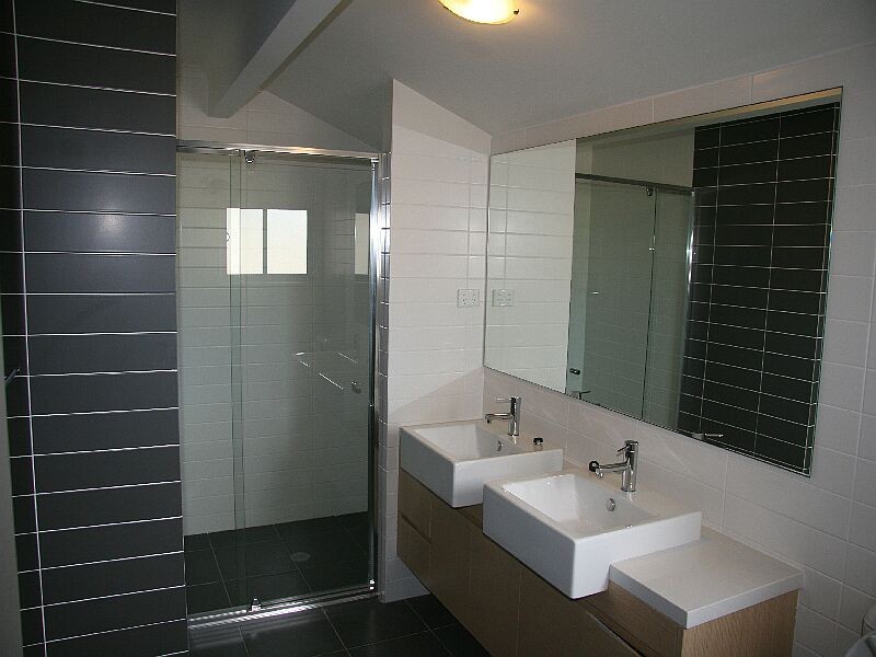 8 Seamist Avenue, Ermington NSW 2115