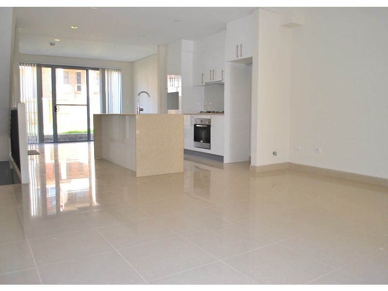 2/6-12 King Street, Dundas Valley NSW 2117