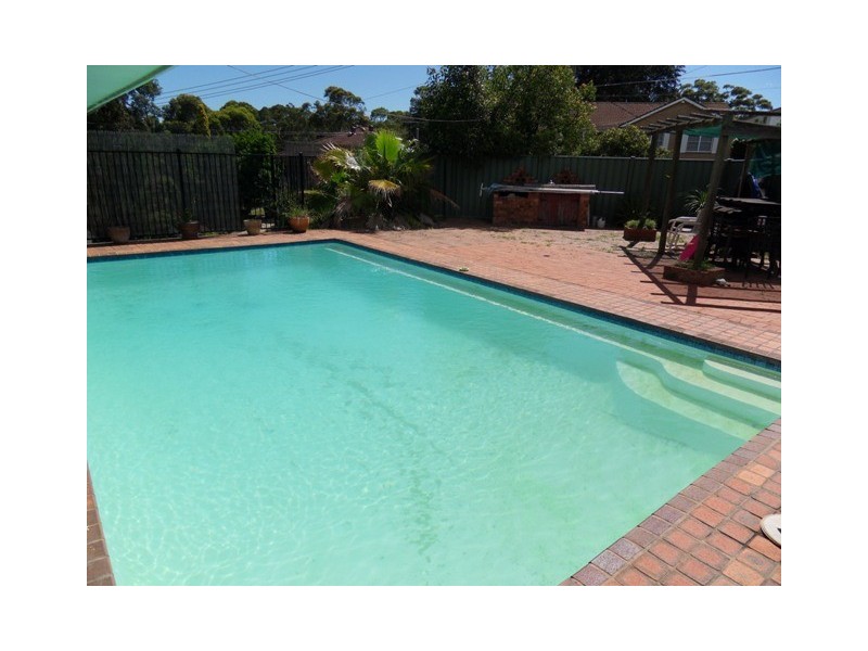 64  Iona Ave, North Rocks NSW 2151