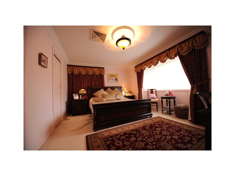 40 Arcadian CCT, Carlingford NSW 2118