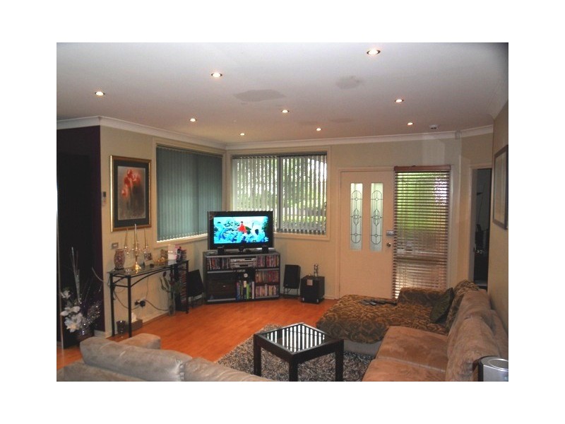 1/684 Victoria Rd, Ermington NSW 2115