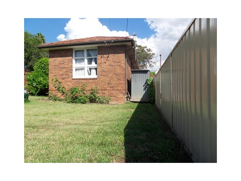 567 Victoria Rd, Ermington NSW 2115