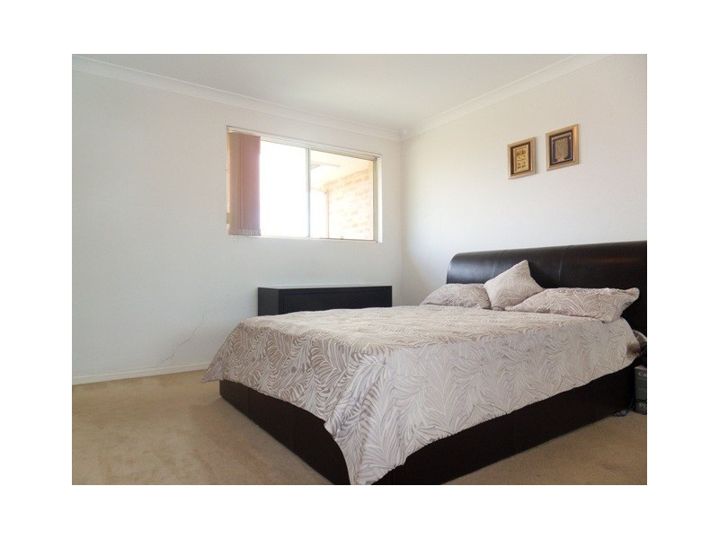 17/1 Cheriton Ave, Castle Hill NSW 2154