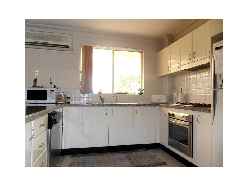 17/1 Cheriton Ave, Castle Hill NSW 2154
