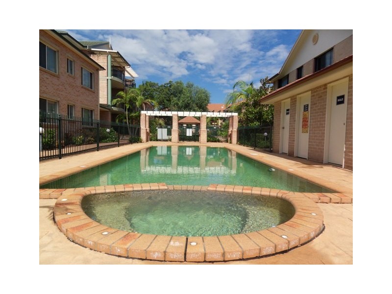 17/1 Cheriton Ave, Castle Hill NSW 2154