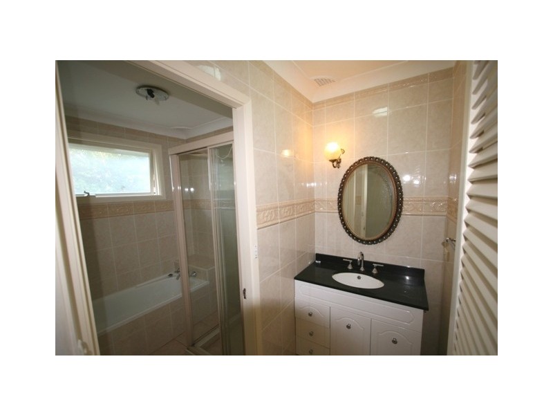 11 Farnell Avenue, Carlingford NSW 2118