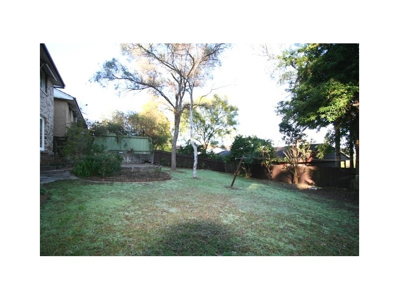 11 Farnell Avenue, Carlingford NSW 2118