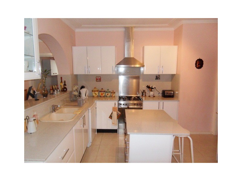 28 Faulds Road, Guildford West NSW 2161