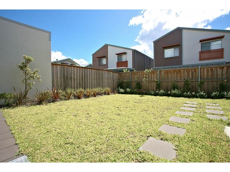 9 Allura Crescent, Ermington NSW 2115