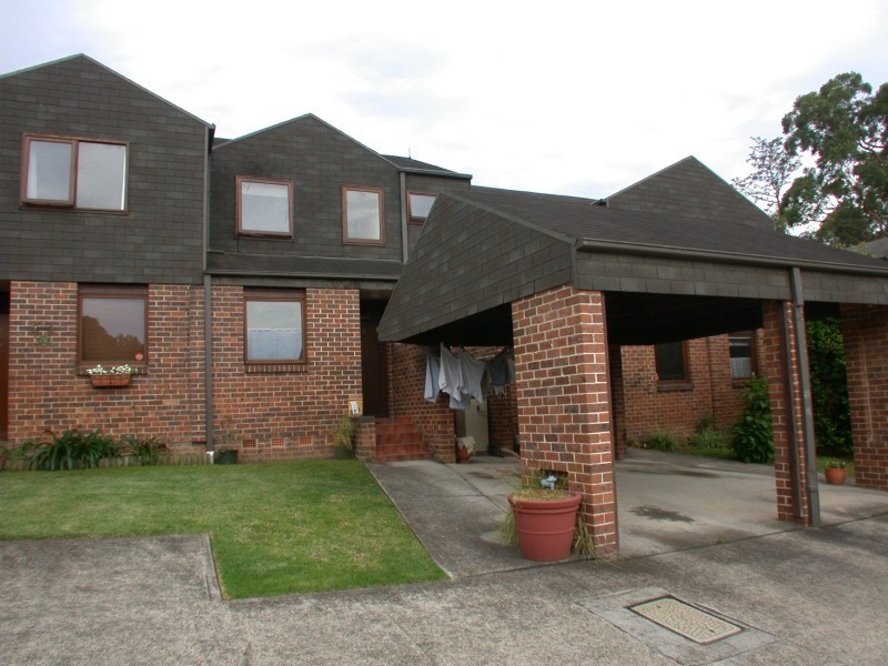 2/17 Robert Street, Telopea NSW 2117