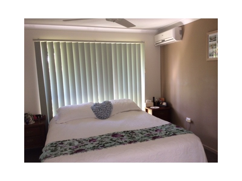 Avenell Heights QLD 4670
