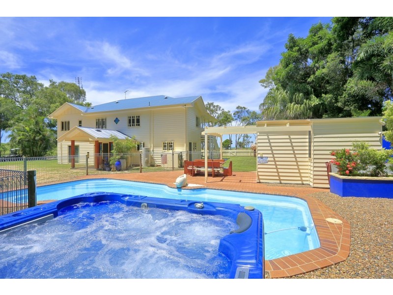 250 Sylvan Drive, Moore Park Beach QLD 4670